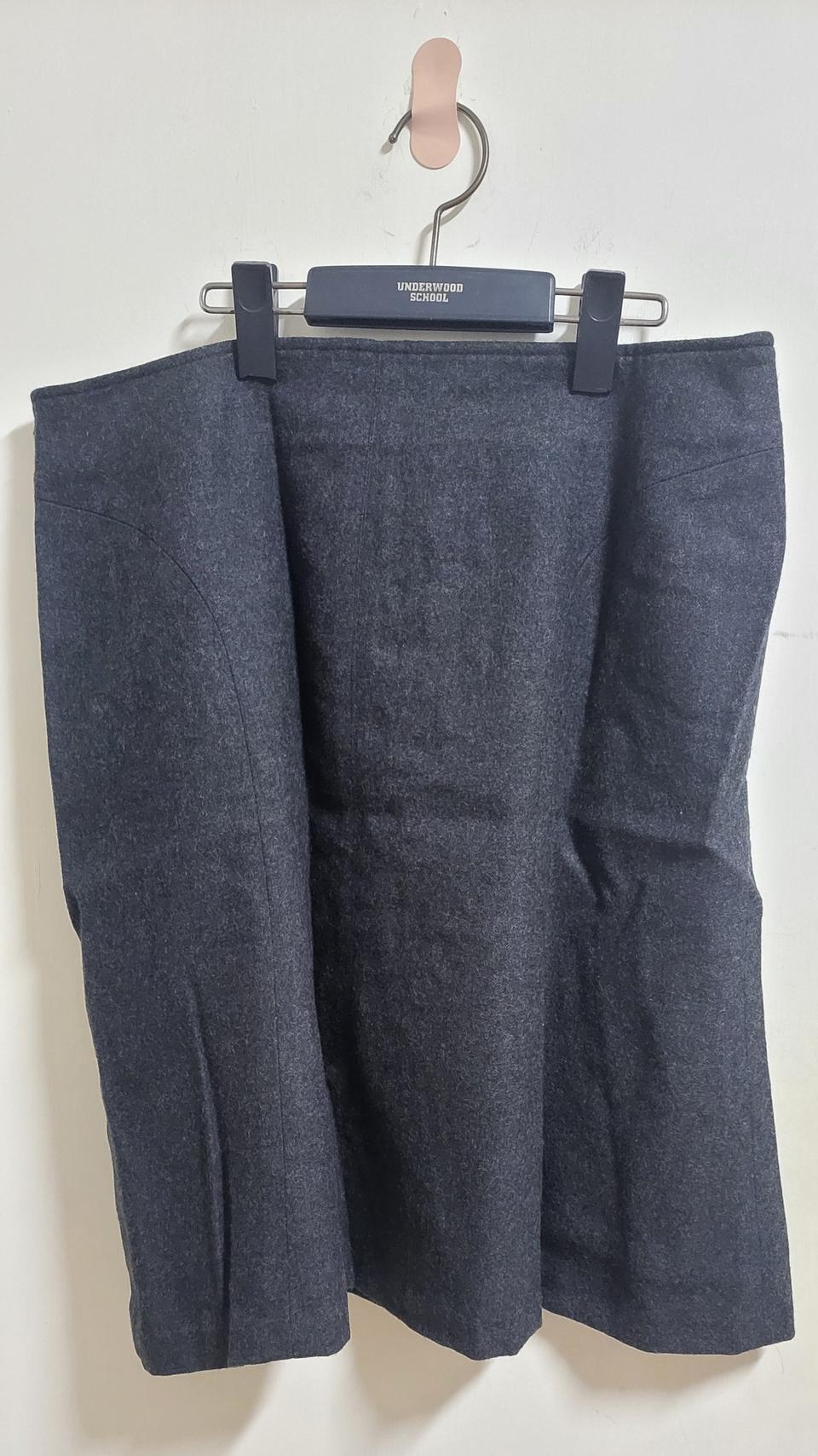 일본직수입 딥챠콜 플레어 모직스커트 XL(88)