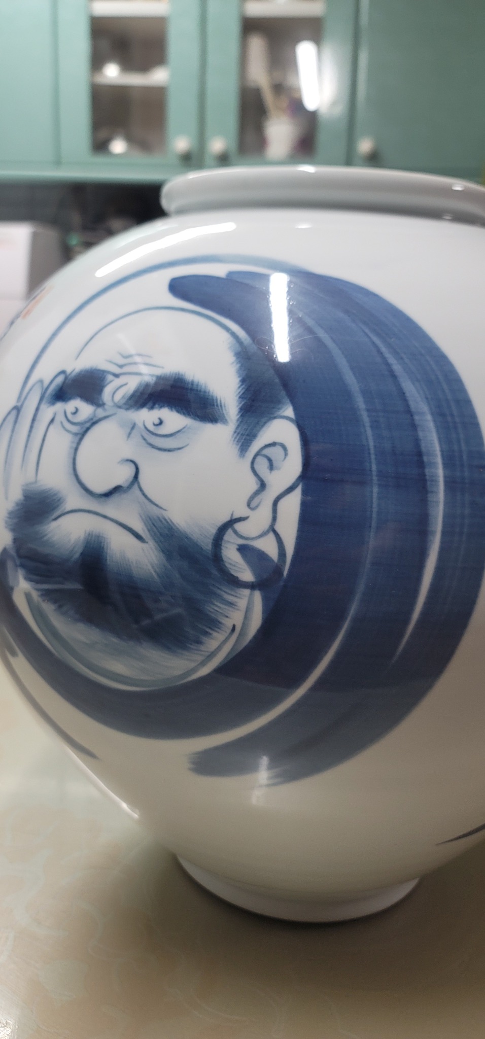 제목: (초대형/명품) 송강(松江) 작가 '수산복해' 대형 도자기 - 장