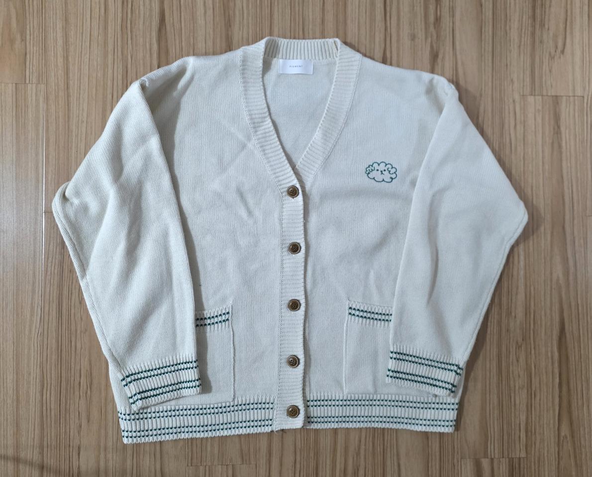 피그먼트 자수 가디건
