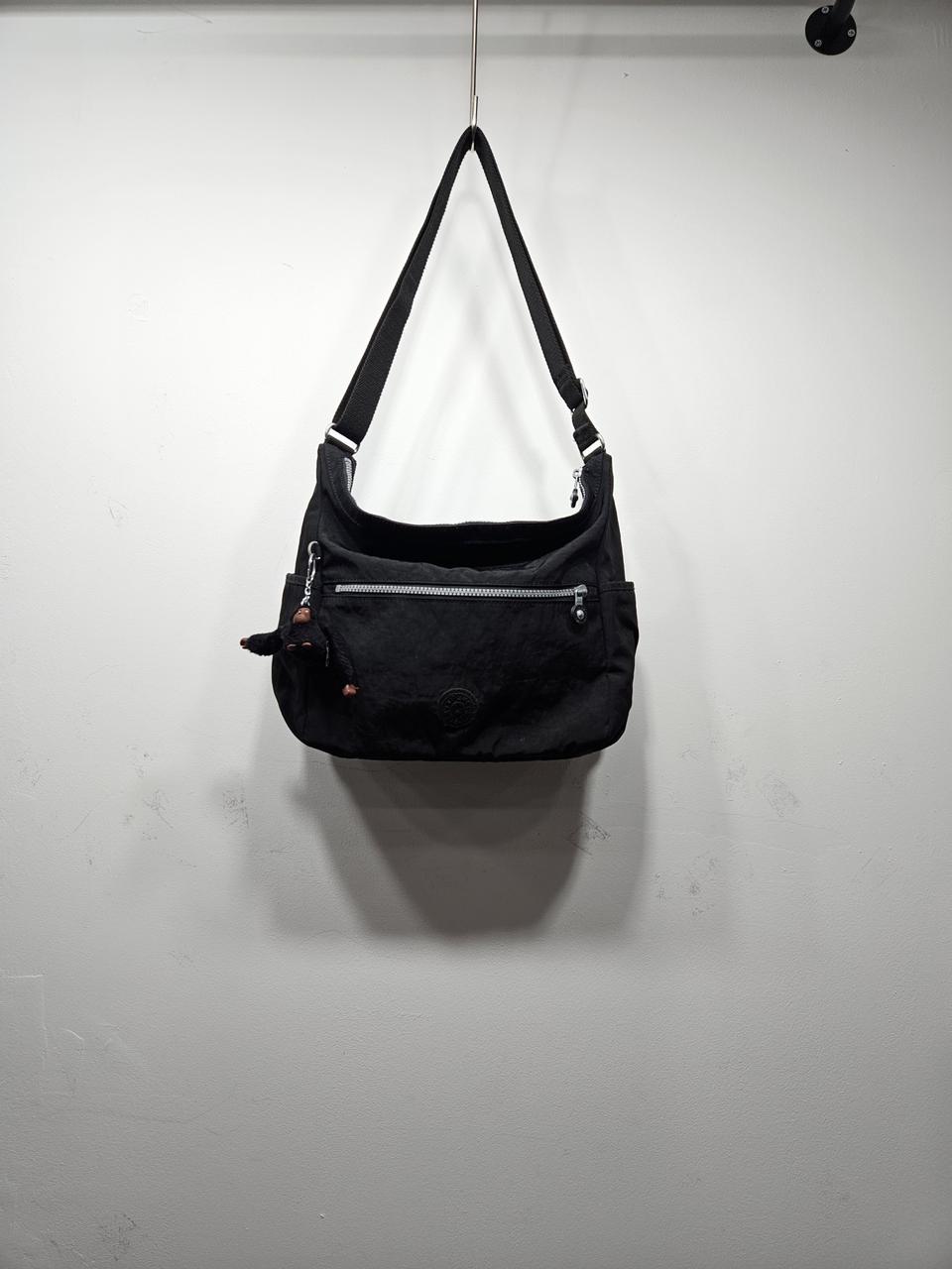 키플링(KIPLING) 블랙 크로스백