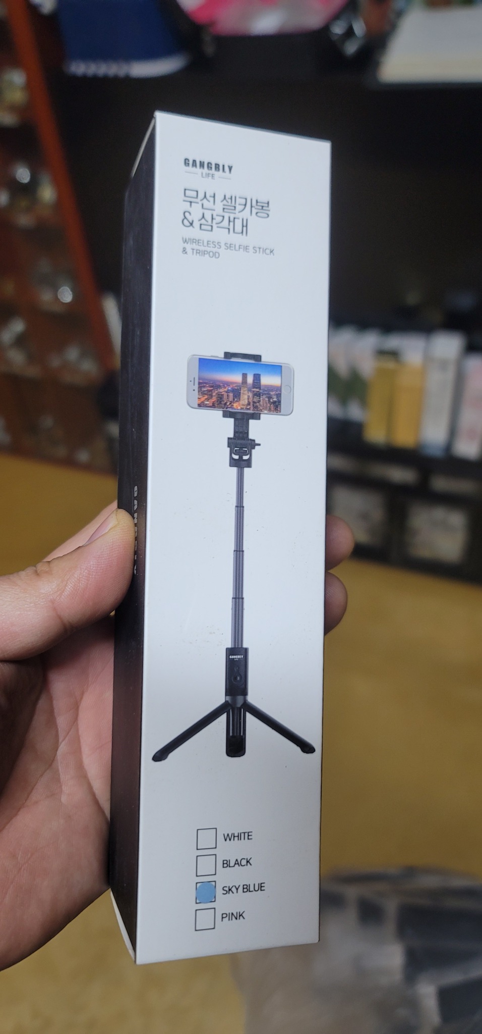 [미개봉/새상품] 강블리라이프 무선 블루투스 유트버 셀카봉 삼각대​제품