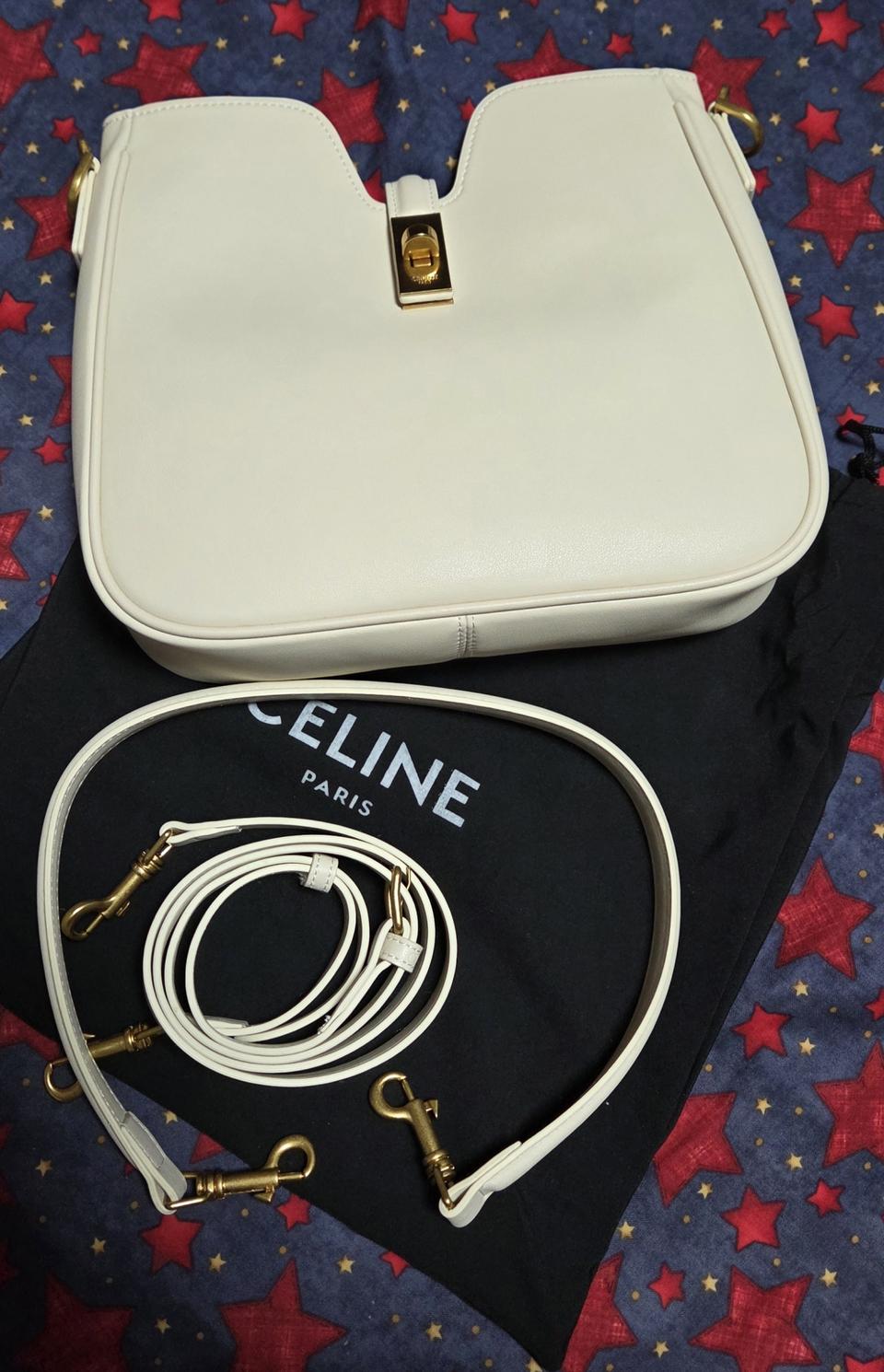 셀린느 까미유 화이트