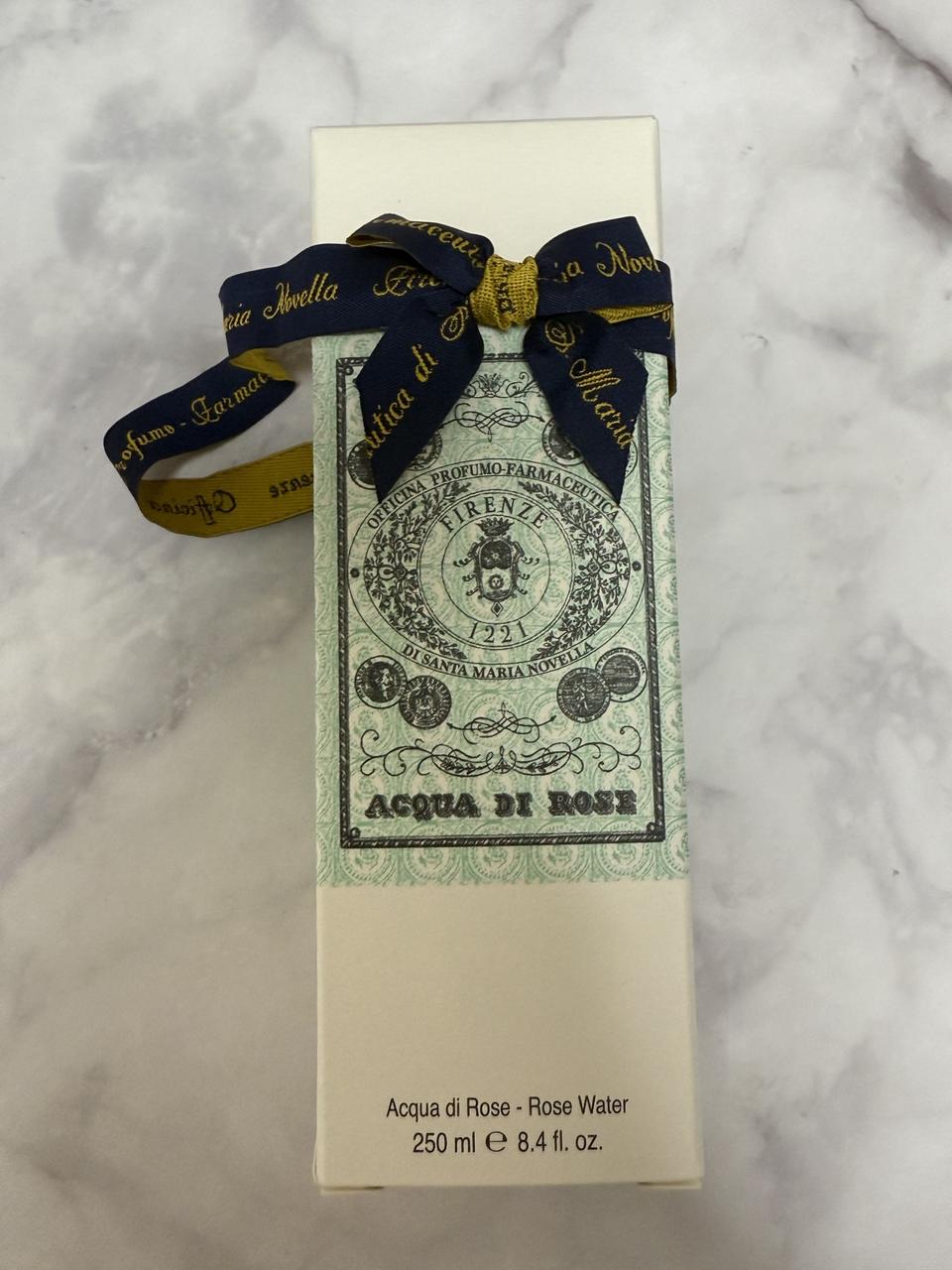 산타 마리아 노벨라 장미수 스킨