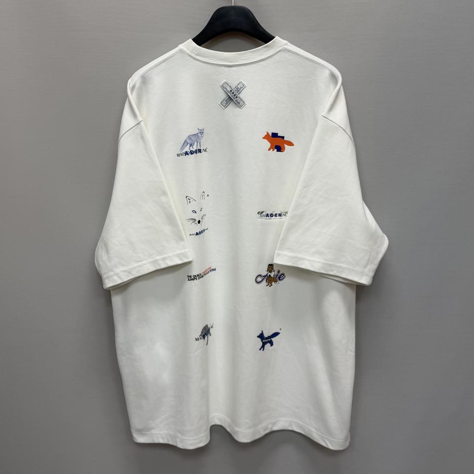 아더에러 x 메종키츠네 반팔티 ( 110 ) 