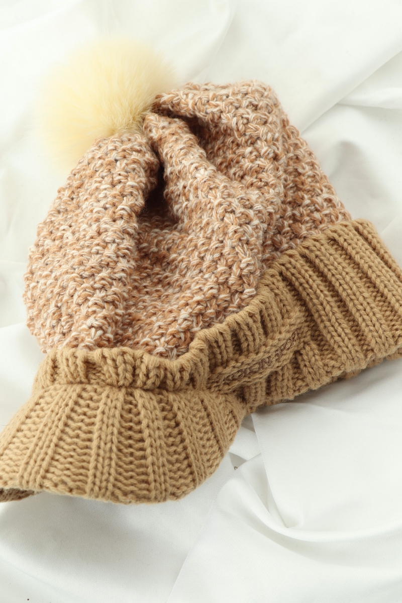 W(F) 코오롱스포츠 모자 베이지 손뜨개 니트 꽈배기 귀덥개-274B