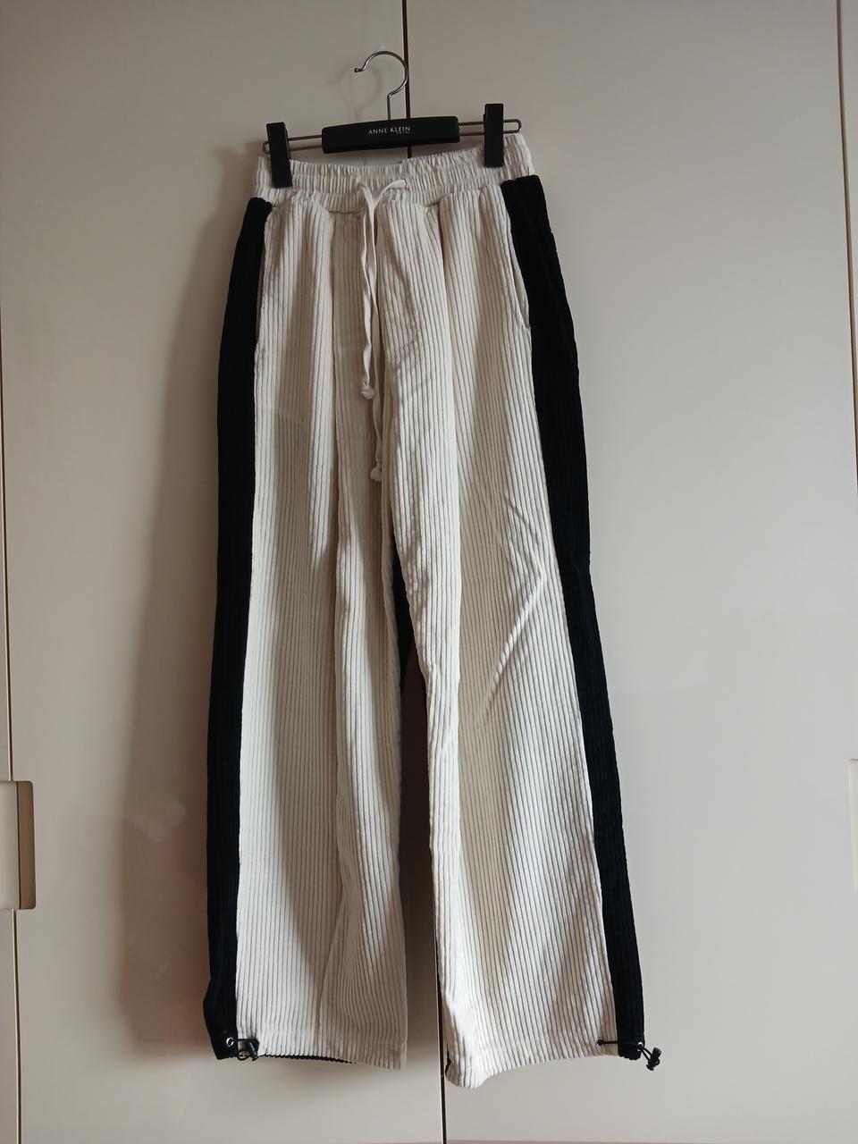 무신사 골덴 와이드 밴딩팬츠