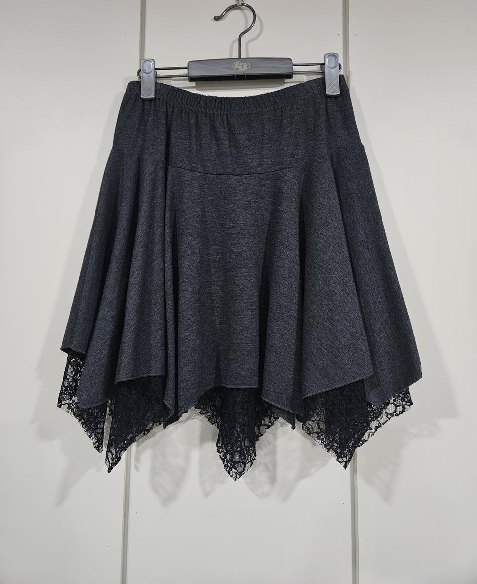 레이스 포인트 플레어 스커트