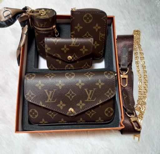 루이비통 크로스백 4종 세트
