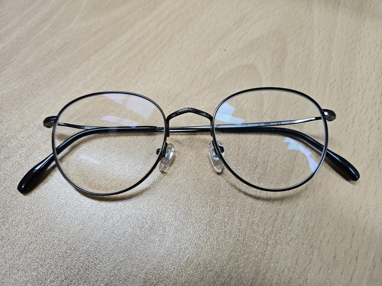 애쉬크로프트 류노스케 안경