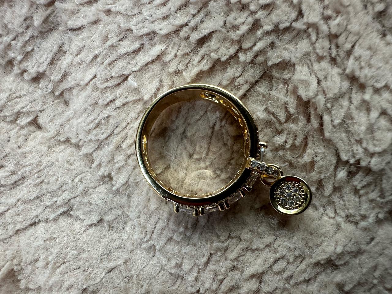 미사용로즈골드 금도금 딸랑이 참 큐빅 반지 (13호) 판매합니다