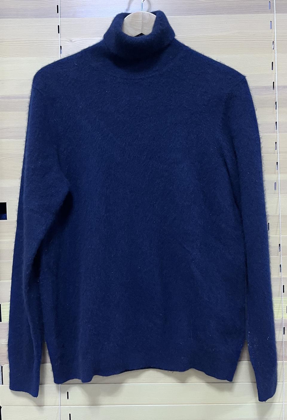 유니클로 남성 캐시미어 터틀넥니트