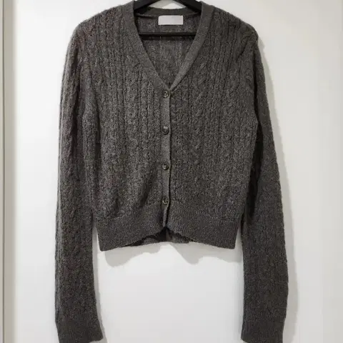 난닝구 회색 꽈배기 니트 가디건 프리사이즈