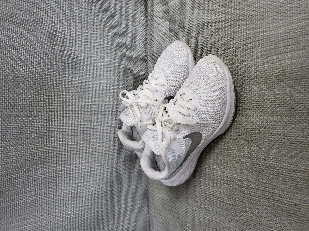 나이키 런닝화 245