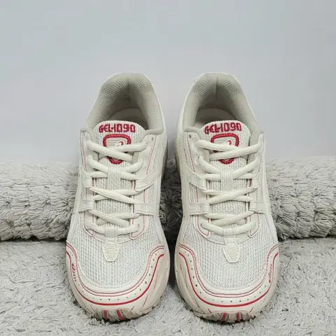 아식스 젤 1090 버치레드 230