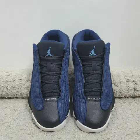 조던13 로우 브레이브블루 250