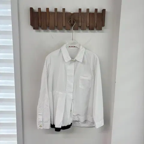 마르니 화이트 바스락 셔츠블라우스