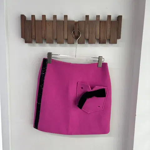 럭키슈에뜨 울 스커트