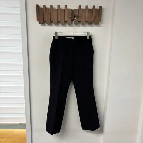 MSGM 블랙 윈터 팬츠