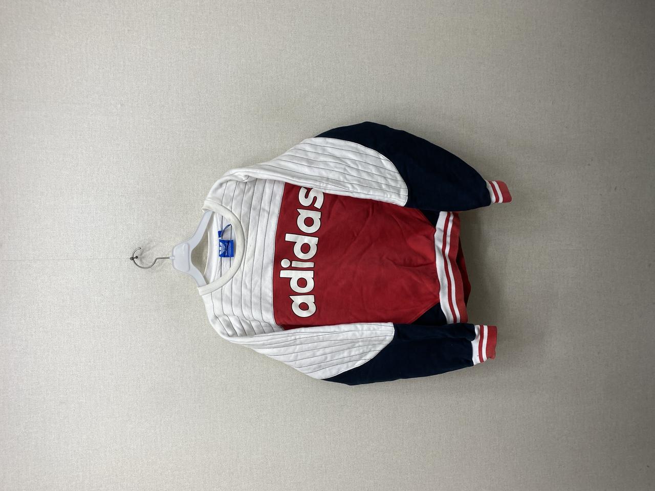 아디다스 맨투맨 100