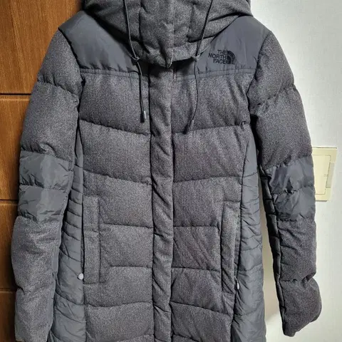 노스페이스 여성 롱패딩(90)