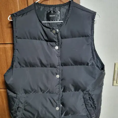helene j 패딩조끼(프리)