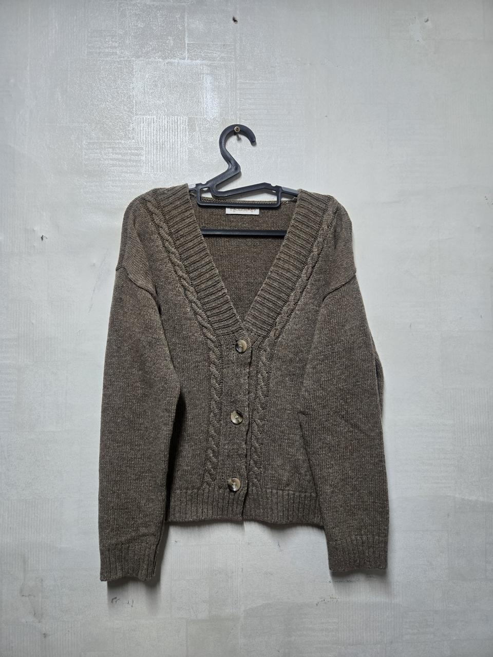 끄레아또레  가디건