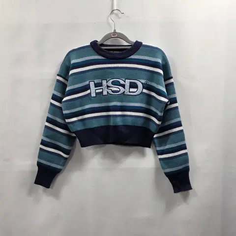 0046 하이스쿨디스코 HSD 로고 크롭 스트라이프 니트 FREE