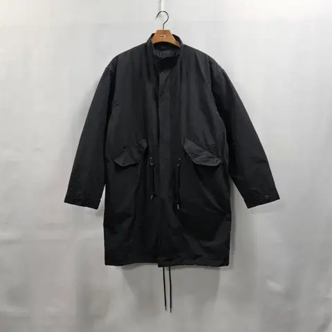 1676 8SECONDS 남성 95(M) 검정 롱 점퍼 안감 누빔 코