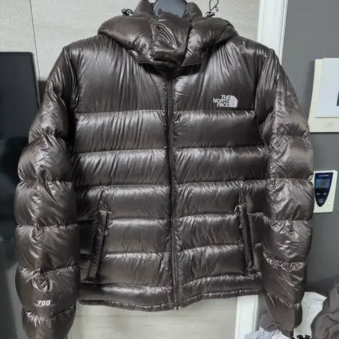 노스페이스 퍼텍스 메트로 700필 다운 패딩 100L