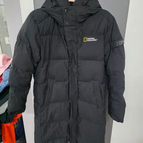 네셔널지오그래픽 롱패딩 m95-100