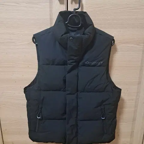 디스커버리 패딩 조끼