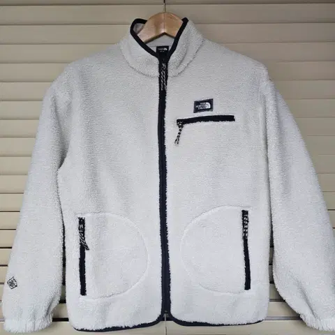 노스페이스 여성 세이브 더얼스 플리스자켓 M(90)