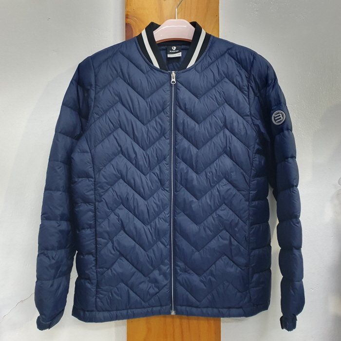 블랙야크 구스다운 경량패딩(100)