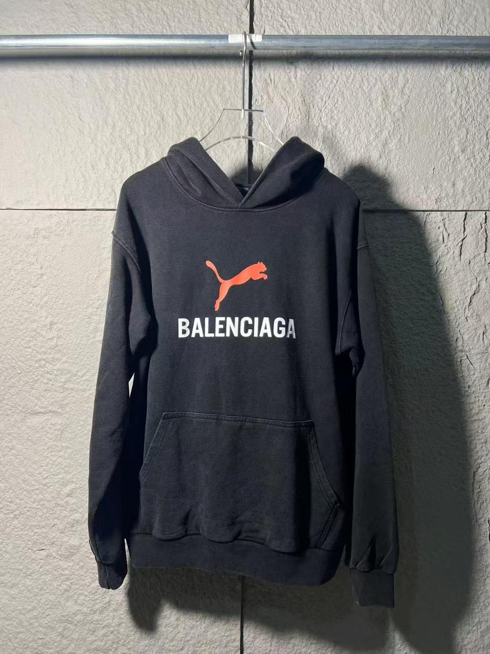 발렌시아가: 새상품 / 후드 / 약 110~115 사이즈