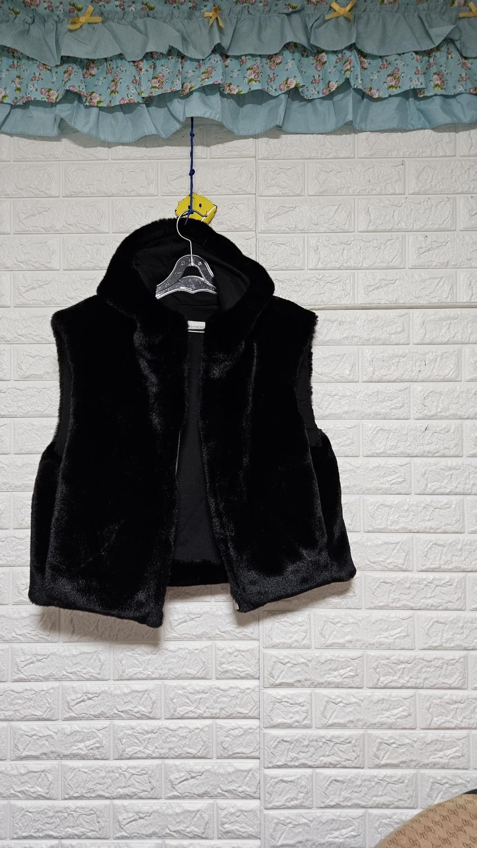 톡톡한 퍼 후드조끼free