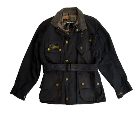 바버 인터내셔널 블랙 벨티드 자켓