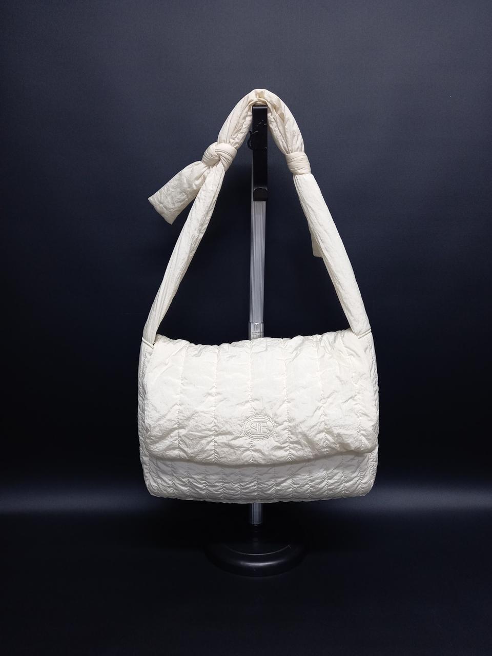 시엔느 패딩 궐팅 숄더 크로스바디백 구름백