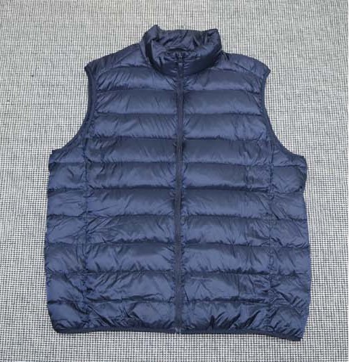 유니클로 울트라 라이드 다운 조끼 105