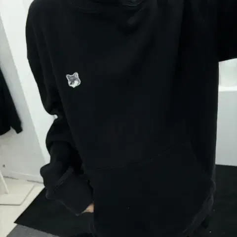 메종키츠네 폭스 로고 후드티 L