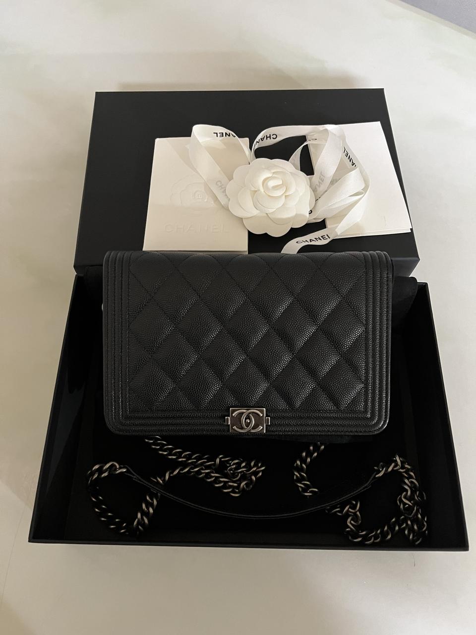 샤넬woc크로스백