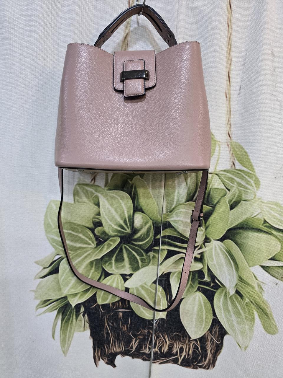 델라스텔라 인디핑크 가죽가방