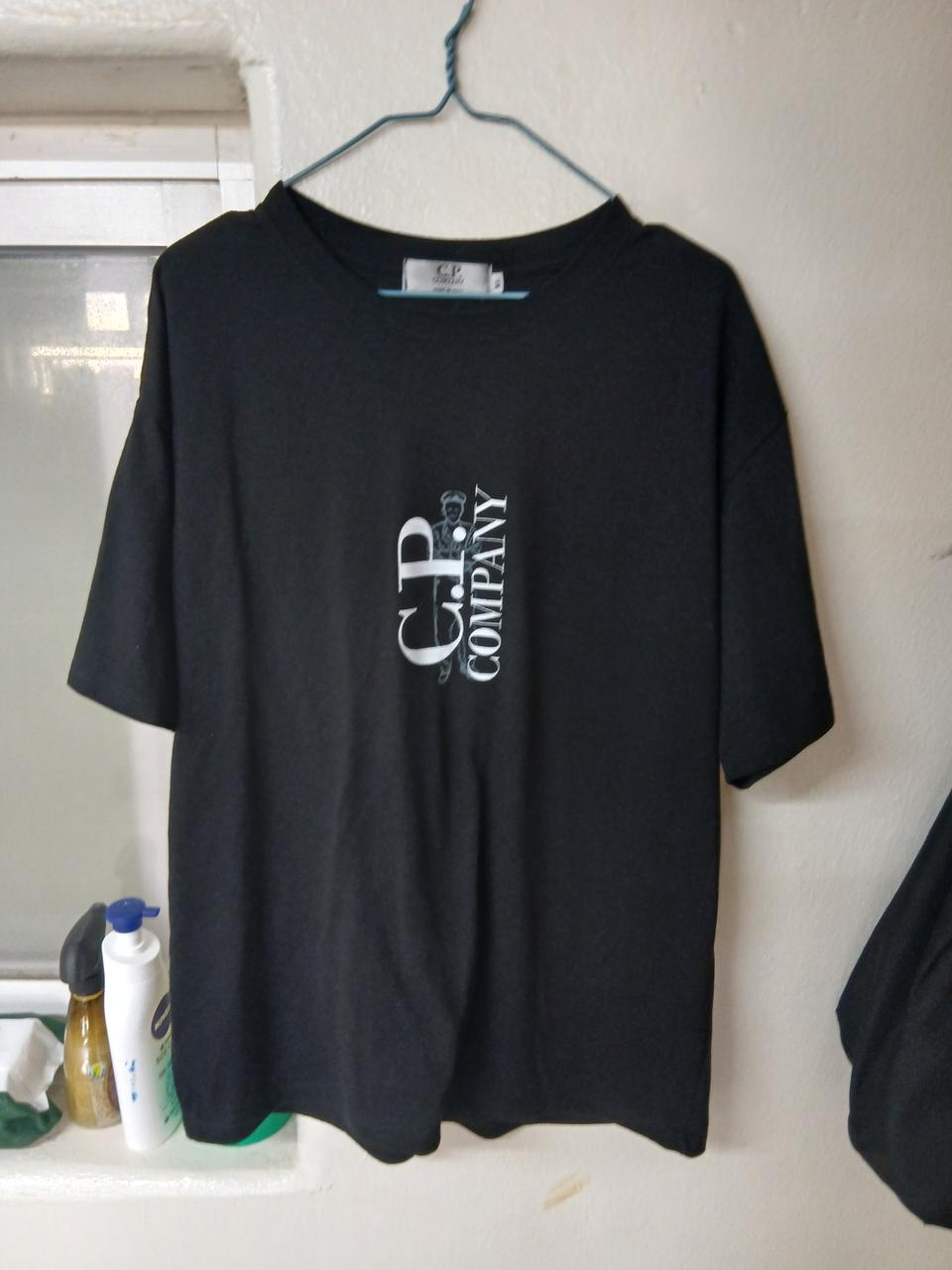 CP컴퍼니 블랙 반팔티 XL A급