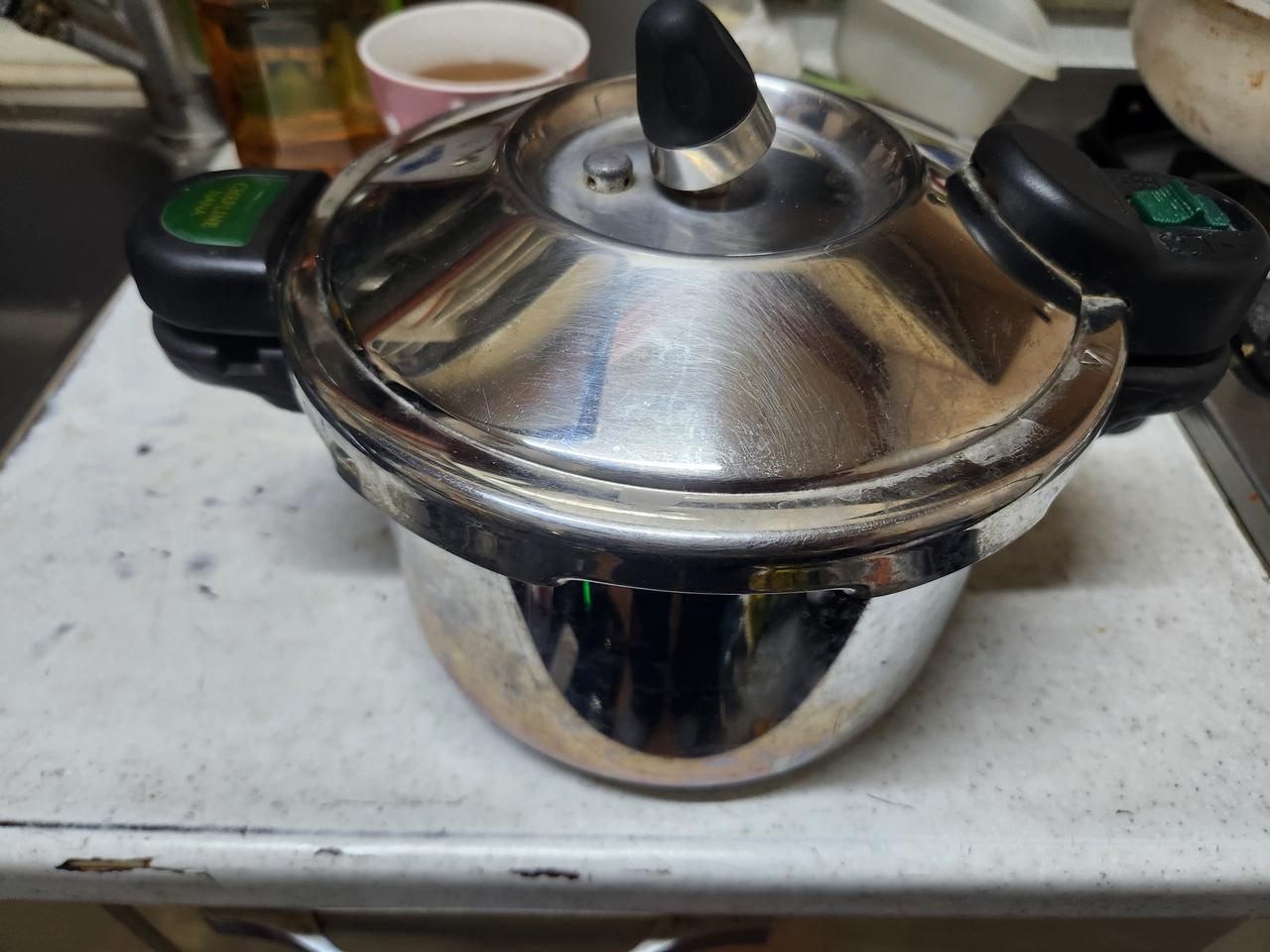 세프라인 2.5리터 3,4인용 스텐압력밥솥 판매 합니다