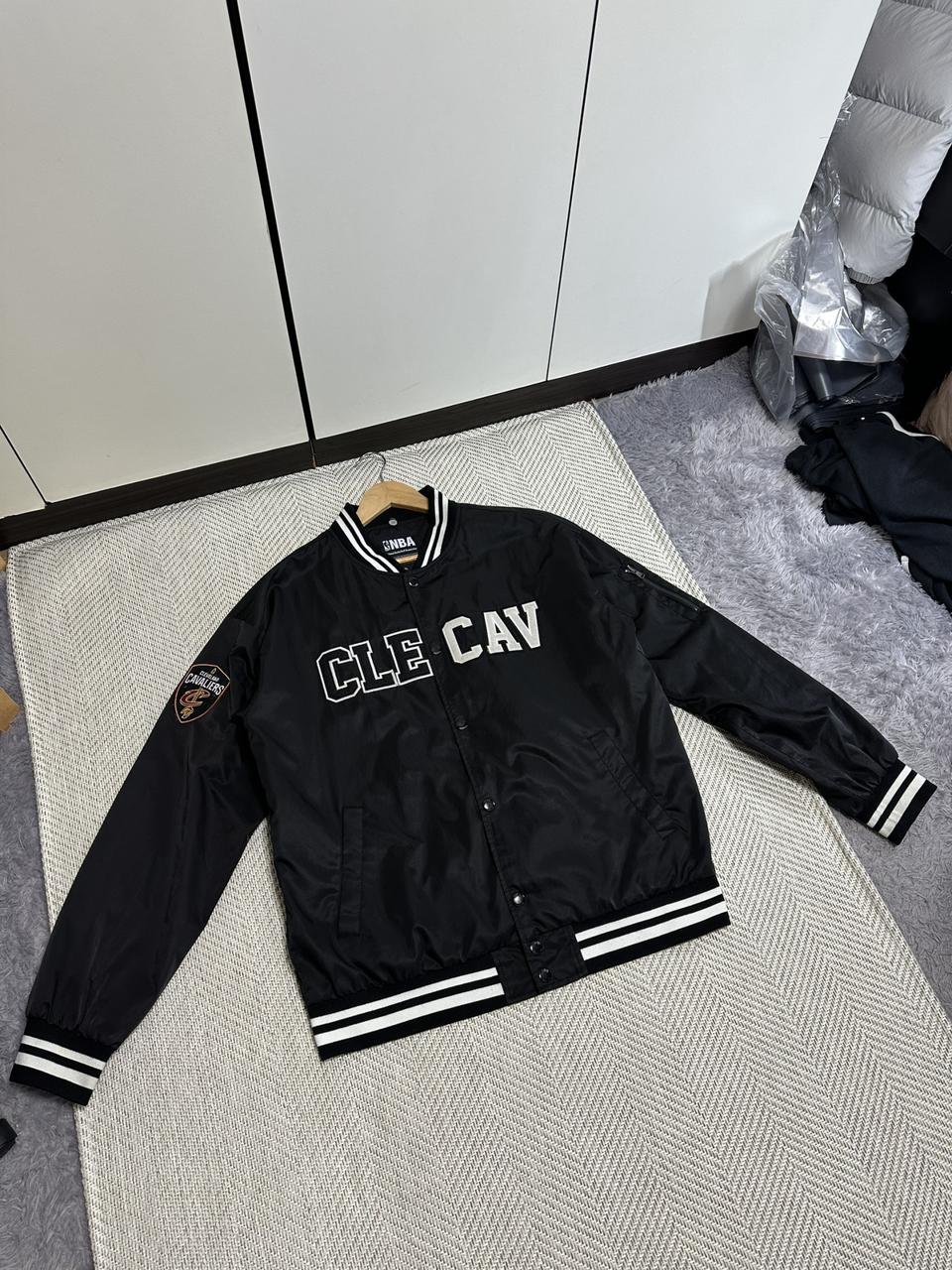NBA 클리블랜드 스타디움 자켓 XL