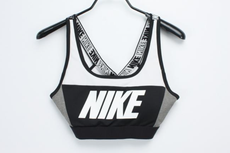 나이키 탑