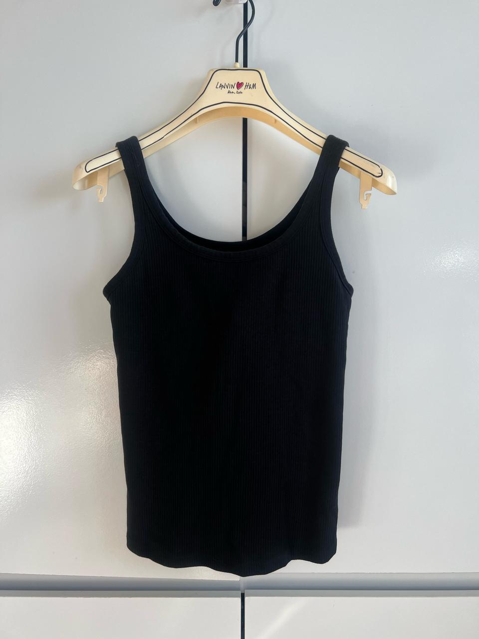 유니클로 에어리즘 브라탑