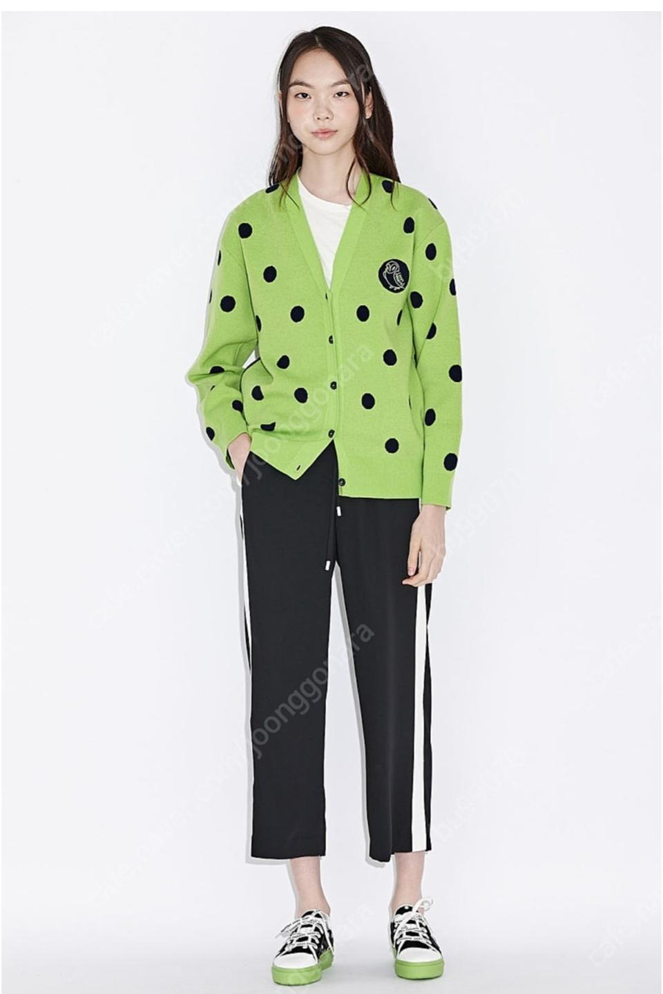 럭키슈에뜨 도트 가디건 프리사이즈