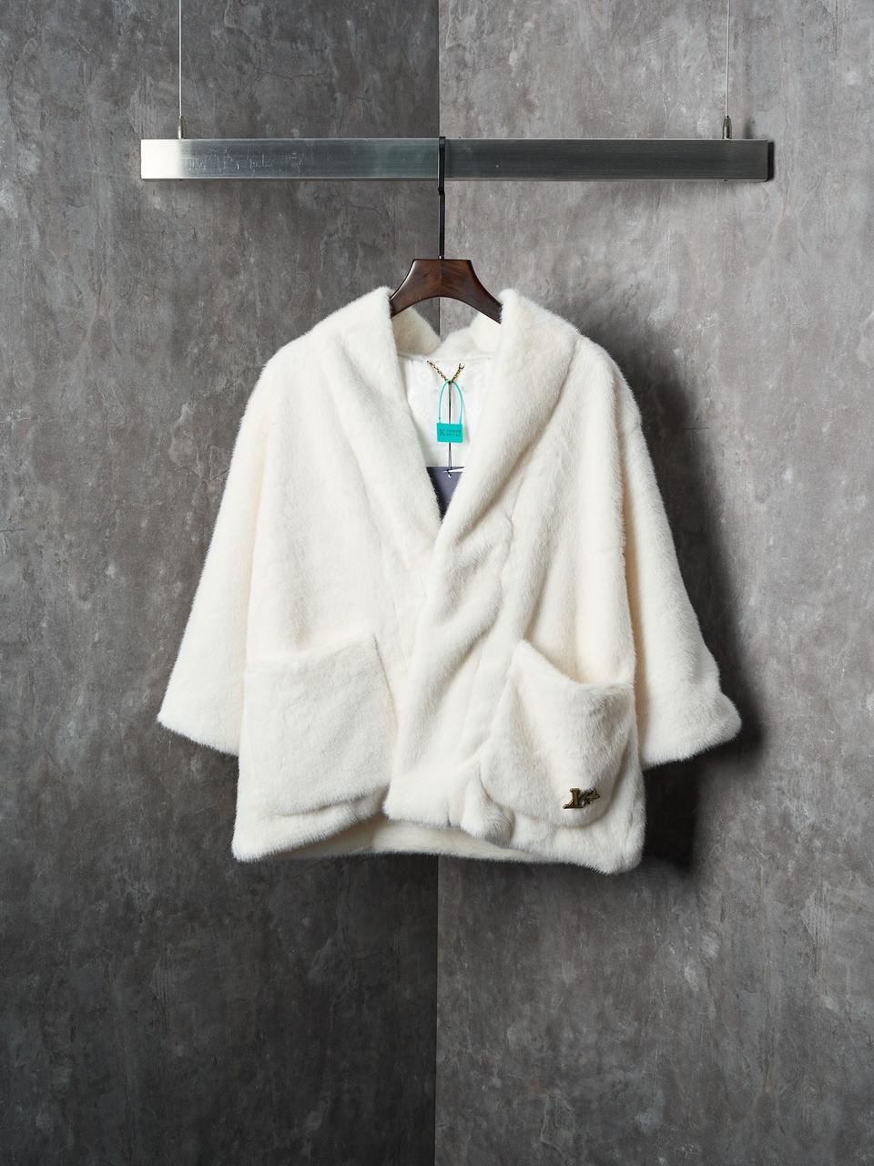 루이비통 남여공용 가디건