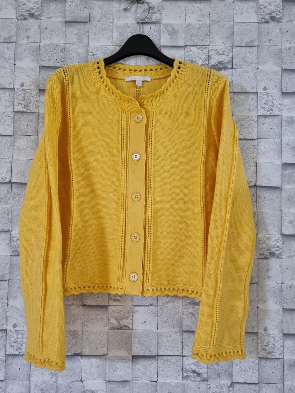 플라스틱 아일랜드 옐로우 니트가디건
