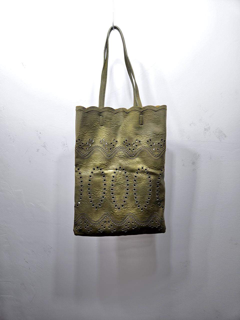 올리브그린 펀칭 토드백